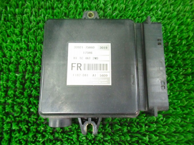 【中古】中古部品 ラパン HE21S ｴﾝｼﾞﾝｺﾝﾋﾟｭｰﾀｰ 【3330210100-000038036963100】