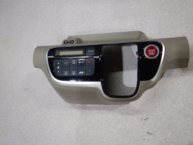【中古】中古部品 Ｎ－ＢＯＸ JF1 A/Cｽｲｯﾁﾊﾟﾈﾙ 【3330810100-260225001060900】