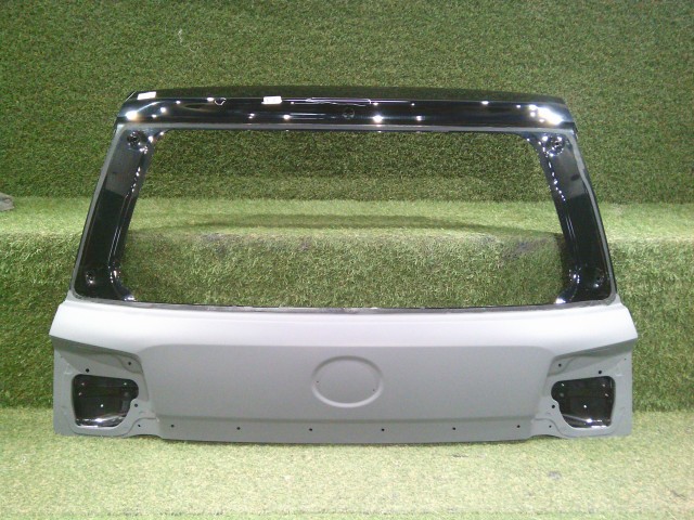【中古】再生部品 ランドクルーザー URJ202W ﾊﾞｯｸﾄﾞｱ 【3331011000-260226500215800】