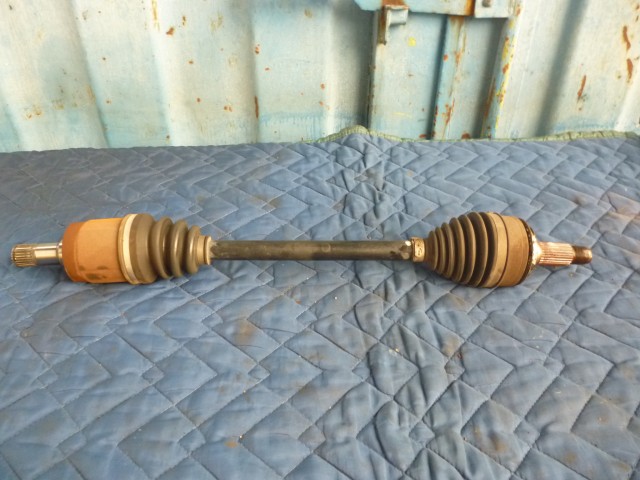 【中古】中古部品 フリードスパイク GB3 左ﾌﾛﾝﾄﾄﾞﾗｲﾌﾞｼｬﾌﾄ 【3540020100-000008021042200】 5,735円