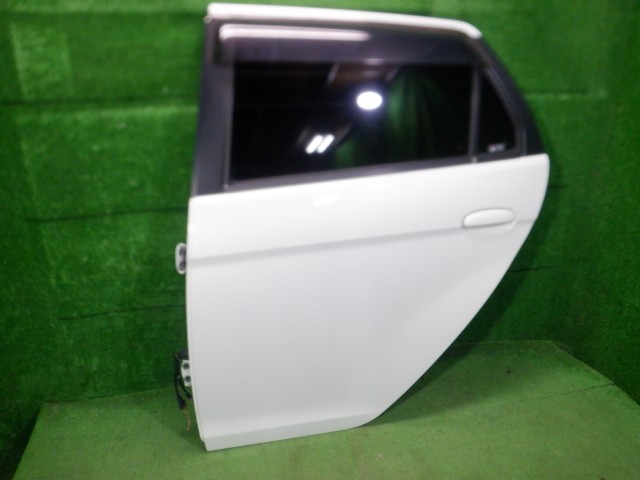 【中古】中古部品 マックス L962S 左ﾘｱﾄﾞｱ 【3330420100-260218000213400】