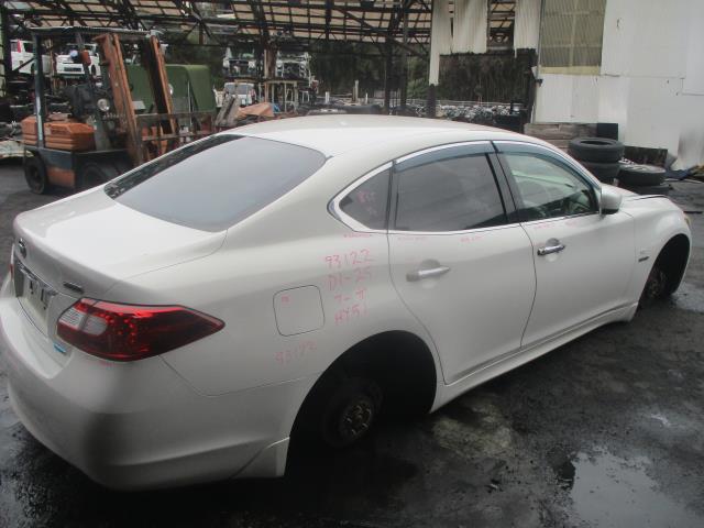 【中古】中古部品 フーガ HY51 右ﾌﾛﾝﾄﾌｪﾝﾀﾞｰ 【3500080000-260214000410600】