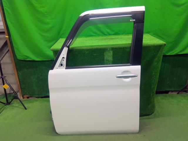 【中古】中古部品 タント L375S 左ﾌﾛﾝﾄﾄﾞｱ 【3310200100-000022620013200】