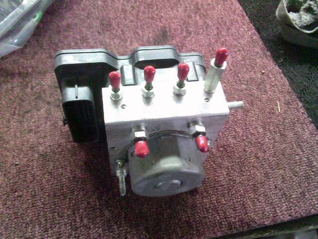 【中古】中古部品 ウェイク LA710S ABSｱｸﾁｭｴｰﾀｰ 【3330220100-260228000642500】