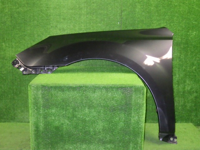 【中古】中古部品 レガシィ BR9 左ﾌﾛﾝﾄﾌｪﾝﾀﾞｰ 【3330250100-000000925710700】