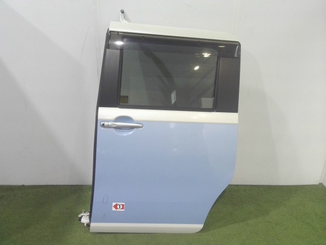 【中古】中古部品 ムーヴキャンバス LA800S 左ﾘｱﾄﾞｱ 【3310090100-202602058413400】