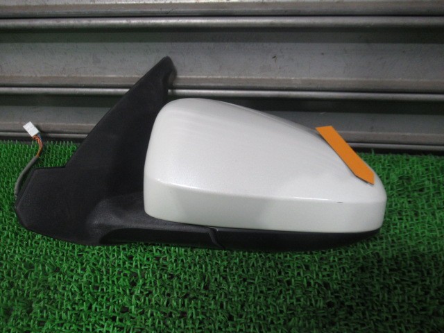 【中古】中古部品 ブーン M700S 左ｻｲﾄﾞﾐﾗｰ 【3330540100-260131000313600】