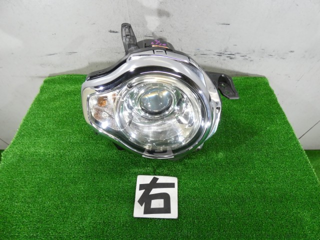 【中古】中古部品 ハスラー MR31S 右ﾍｯﾄﾞﾗﾝﾌﾟ 【3260250000-000026011710800】