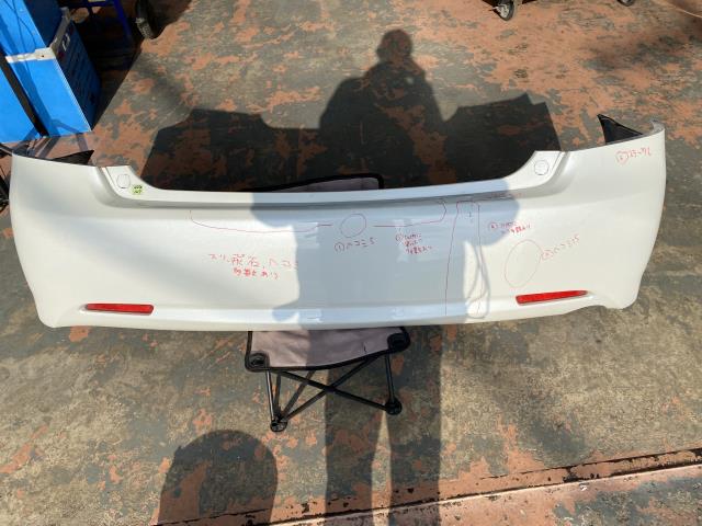 【中古】中古部品 ＳＡＩ AZK10 ﾘｱﾊﾞﾝﾊﾟｰ 【3310190100-000255012715100】