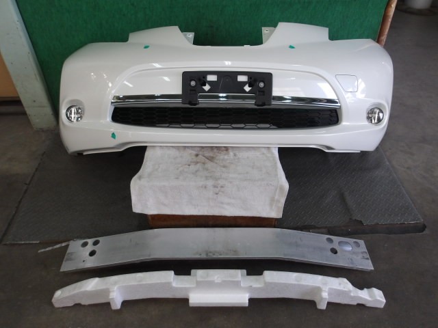 【中古】中古部品 リーフ AZE0 ﾌﾛﾝﾄﾊﾞﾝﾊﾟｰ 【3310420000-000002410210100】 14,964円