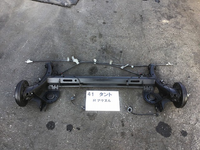 【中古】中古部品 タント LA650S ﾘｱｱｸｽﾙﾋﾞｰﾑ 【3330160100-000026004153500】