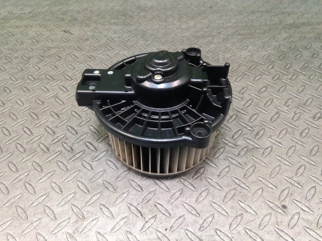 【中古】中古部品 ゼスト JE1 ﾋｰﾀｰﾌﾞﾛｱﾓｰﾀｰ 【3330990700-202512006667900】