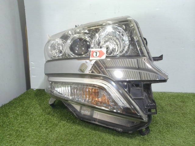 【中古】中古部品 Ｎ－ＢＯＸ JF1 右ﾍｯﾄﾞﾗﾝﾌﾟ 【3310090100-202602095110800】