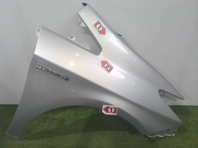 【中古】中古部品 プリウス ZVW30 右ﾌﾛﾝﾄﾌｪﾝﾀﾞｰ 【3310090100-202602093410600】