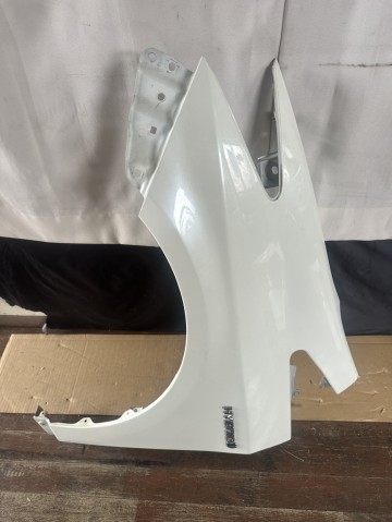 【中古】中古部品 プリウス ZVW30 左ﾌﾛﾝﾄﾌｪﾝﾀﾞｰ 【3330430100-260304500110700】