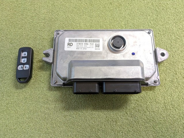 【中古】中古部品 Ｎ－ＢＯＸ JF2 ｴﾝｼﾞﾝｺﾝﾋﾟｭｰﾀｰ 【3330450100-260302000163100】 8,701円