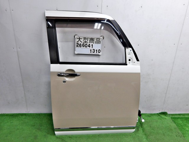 【中古】中古部品 ムーヴキャンバス LA800S 右ﾌﾛﾝﾄﾄﾞｱ 【3330890100-000026604113100】｜e-cleマート 28,116円