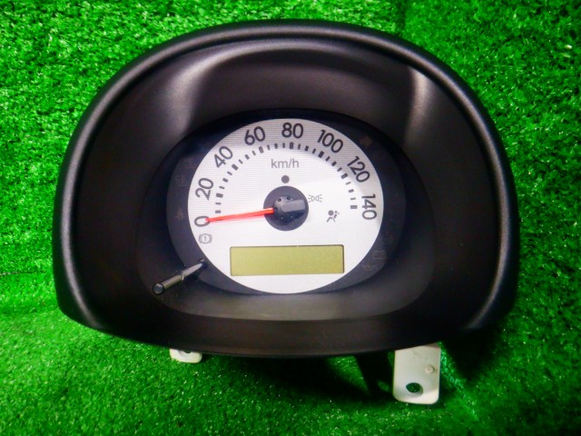 【中古】中古部品 エッセ L245S ｽﾋﾟｰﾄﾞﾒｰﾀｰ 【3340140100-000026003361400】