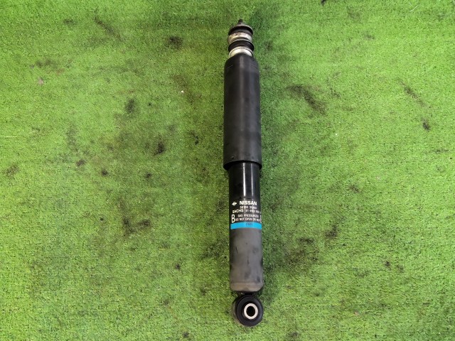 【中古】中古部品 NV350キャラバン VR2E26 左ﾌﾛﾝﾄｼｮｯｸｱﾌﾞｿｰﾊﾞｰ 【3260070000-260304000150600】