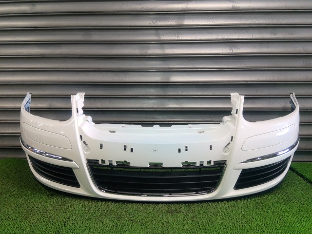 【中古】中古部品 VW ゴルフヴァリアント 1KCAV フロントバンパー 【3330540100-251202000710100】|e-cleマート