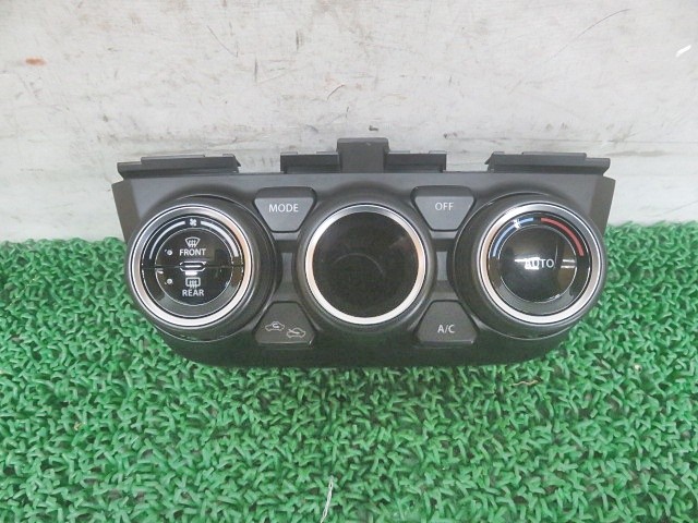 【中古】中古部品 スイフト ZC33S A/Cｽｲｯﾁﾊﾟﾈﾙ 【3330380100-000038004660900】