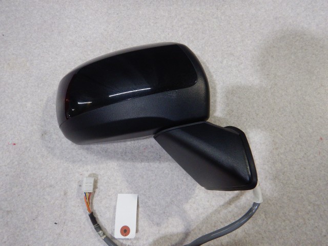 【中古】中古部品 ムーヴ LA100S 右ｻｲﾄﾞﾐﾗｰ 【3330810100-260304000413500】