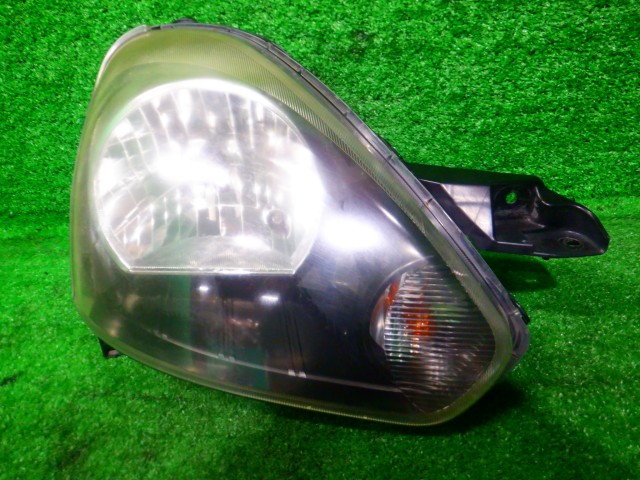 【中古】中古部品 ミライース LA300S 右ﾍｯﾄﾞﾗﾝﾌﾟ 【3340140100-000026022810800】