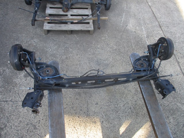 【中古】中古部品 キューブ Z12 ﾘｱｱｸｽﾙﾋﾞｰﾑ 【3540020100-000008030153500】