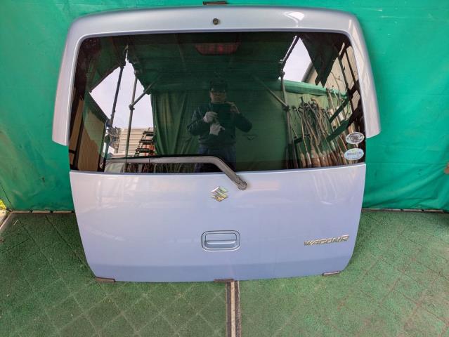 【中古】中古部品 ワゴンＲ MH21S ﾊﾞｯｸﾄﾞｱ 【3310080100-260106000215800】