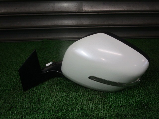 【中古】中古部品 ワゴンＲ MH34S 左ｻｲﾄﾞﾐﾗｰ 【3330540100-260129000413600】