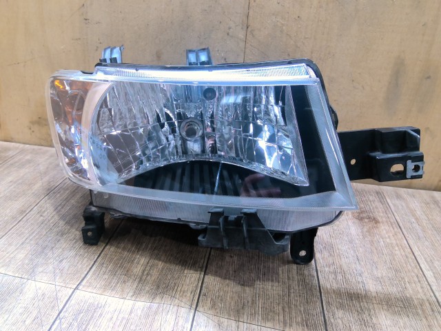 【中古】中古部品 ｂＢ QNC21 右ﾍｯﾄﾞﾗﾝﾌﾟ 【3310390100-260224001210800】