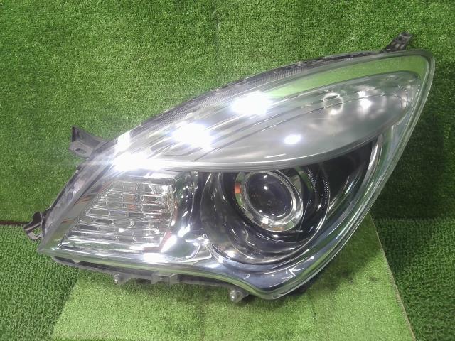 【中古】中古部品 ソリオ MA15S 左ﾍｯﾄﾞﾗﾝﾌﾟ 【3330900100-000026006810900】
