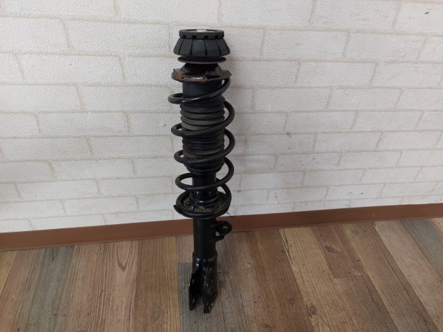 【中古】中古部品 タフト LA910S 右ﾌﾛﾝﾄｽﾄﾗｯﾄ 【3330960100-000052666150110】