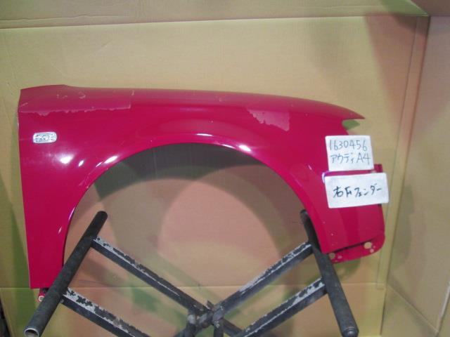 【中古】中古部品 アウディ A4 8EALT 右ﾌﾛﾝﾄﾌｪﾝﾀﾞｰ 【3310220100-001290315510600】 12,112円