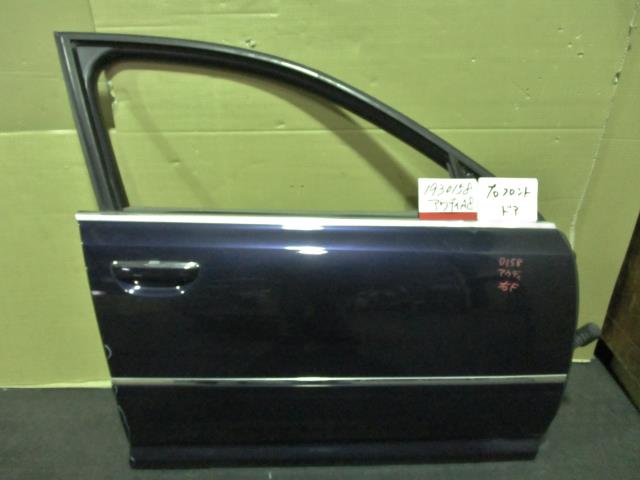 【中古】中古部品 アウディ A8 4EBPKF 右ﾌﾛﾝﾄﾄﾞｱ 【3310220100-001506684913100】