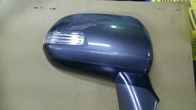 【中古】中古部品 ノア ZRR70G 右ｻｲﾄﾞﾐﾗｰ 【3500080000-260228000813500】