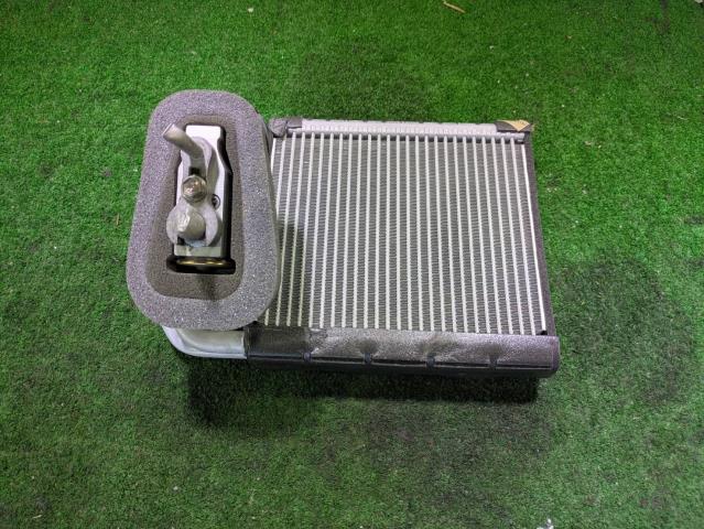 【中古】中古部品 ワゴンＲ MH23S その他 A/Cﾋｰﾀｰ系 【3310080100-250912000169300】