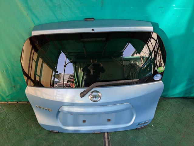 【中古】中古部品 ノート E12 ﾊﾞｯｸﾄﾞｱ 【3310080100-250918000115800】