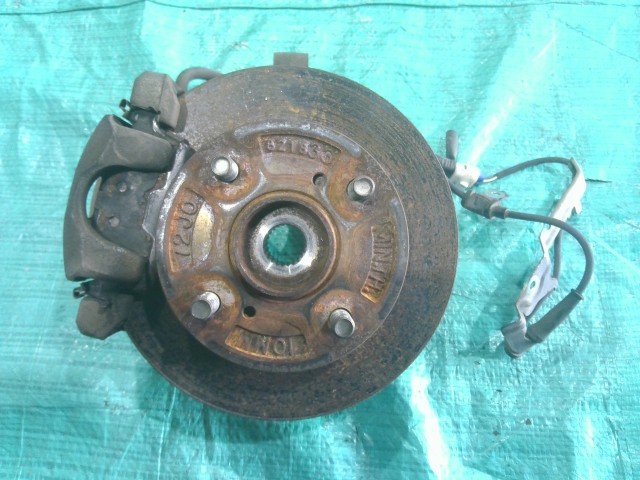 【中古】中古部品 モコ MG22S 左ﾌﾛﾝﾄﾅｯｸﾙﾊﾌﾞ 【3310090100-202603020844340】 5,852円