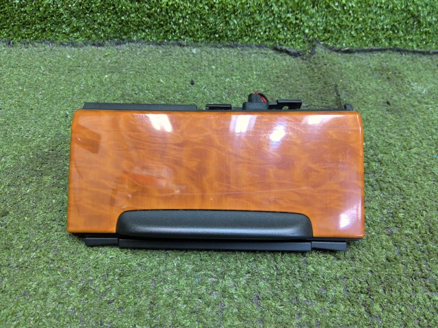 【中古】中古部品 アコード CL7 灰皿 【3330200100-252329000070250】