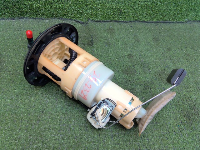 【中古】中古部品 アコード CL7 ﾌｭｰｴﾙﾎﾟﾝﾌﾟ 【3330200100-252329000020600】