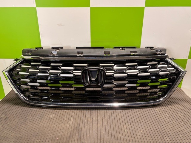 【中古】中古部品 ヴェゼル RV5 ﾗｼﾞｴｰﾀｸﾞﾘﾙ 【3330530100-000005532210400】