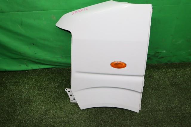 【中古】中古部品 エブリィ DA64V 左ﾌﾛﾝﾄﾌｪﾝﾀﾞｰ 【3330950100-000050160110700】