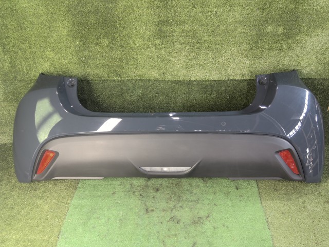 【中古】中古部品 ヤリス KSP210 ﾘｱﾊﾞﾝﾊﾟｰ 【3260070000-260310000415100】