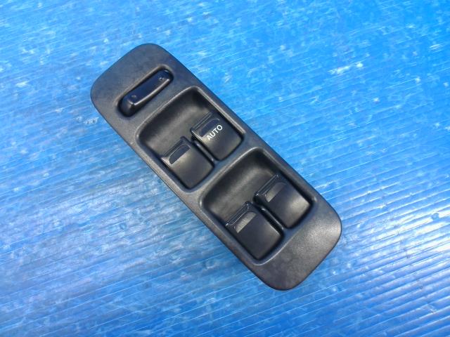 【中古】中古部品 アルト HA23S ﾊﾟﾜｰｳｲﾝﾄﾞｳｽｲｯﾁ 【3310550000-260306000961900】