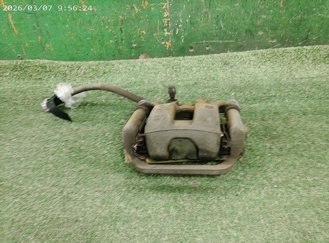【中古】中古部品 エクストレイル DNT31 左ﾘｱｷｬﾘﾊﾟｰ 【3330150100-000026304544460】