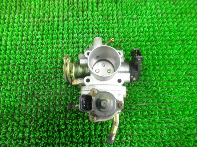 【中古】中古部品 ｅＫスポーツ H81W ｽﾛｯﾄﾙﾎﾞﾃﾞｨ 【3330210100-000038049520300】 6,391円