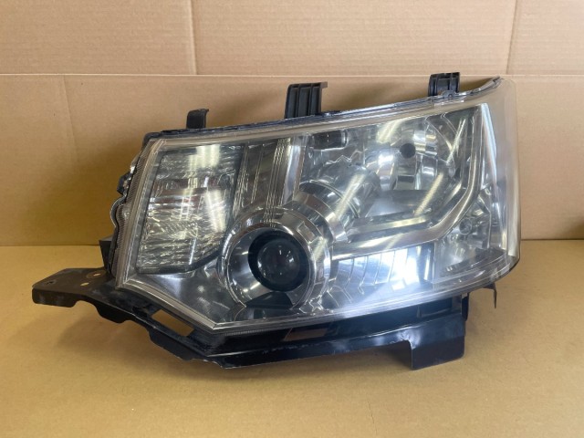 【中古】中古部品 デリカＤ5 CV5W 左ﾍｯﾄﾞﾗﾝﾌﾟ 【3330650100-000263002010900】