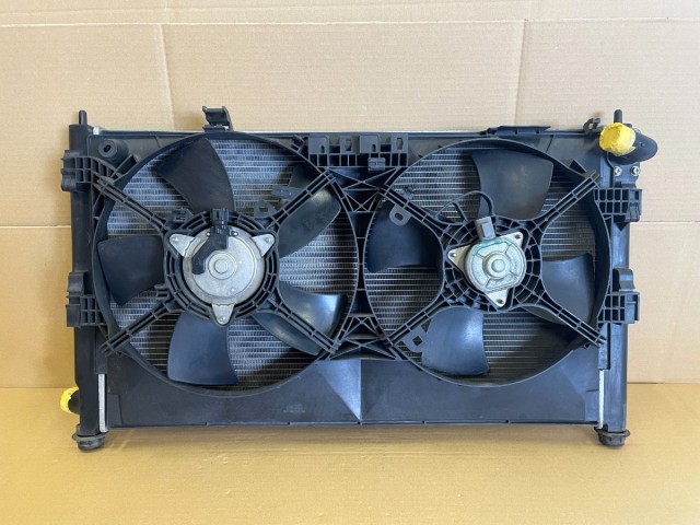 【中古】中古部品 デリカＤ5 CV5W ﾗｼﾞｴｰﾀ 【3330650100-000263002020400】