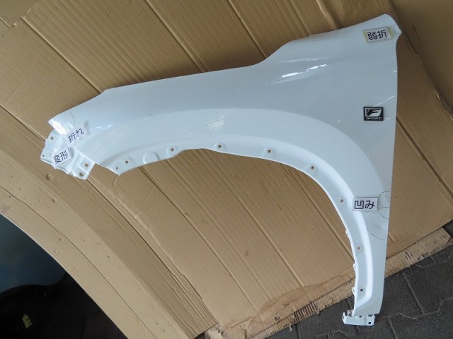【中古】中古部品 レクサス NX AAZH20 左ﾌﾛﾝﾄﾌｪﾝﾀﾞｰ 【3380050000-000038116710700】